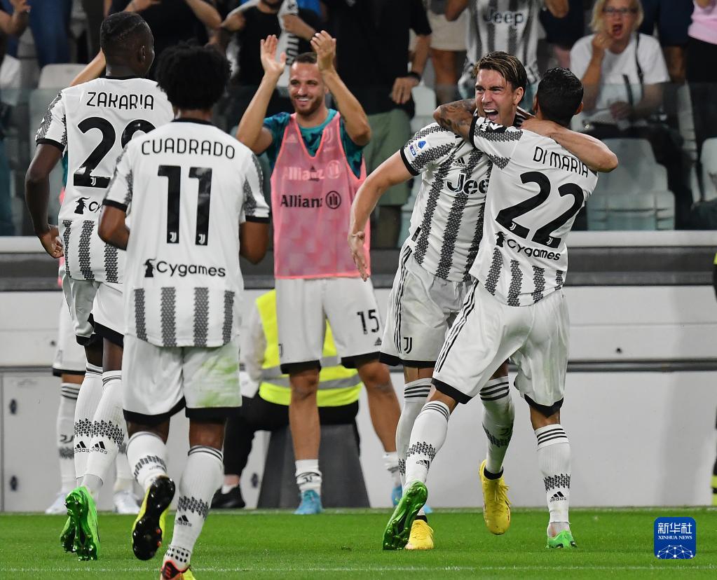 拜仁vs葡萄牙体育：凯恩、奥利塞、卡尔首发，阿方索替补