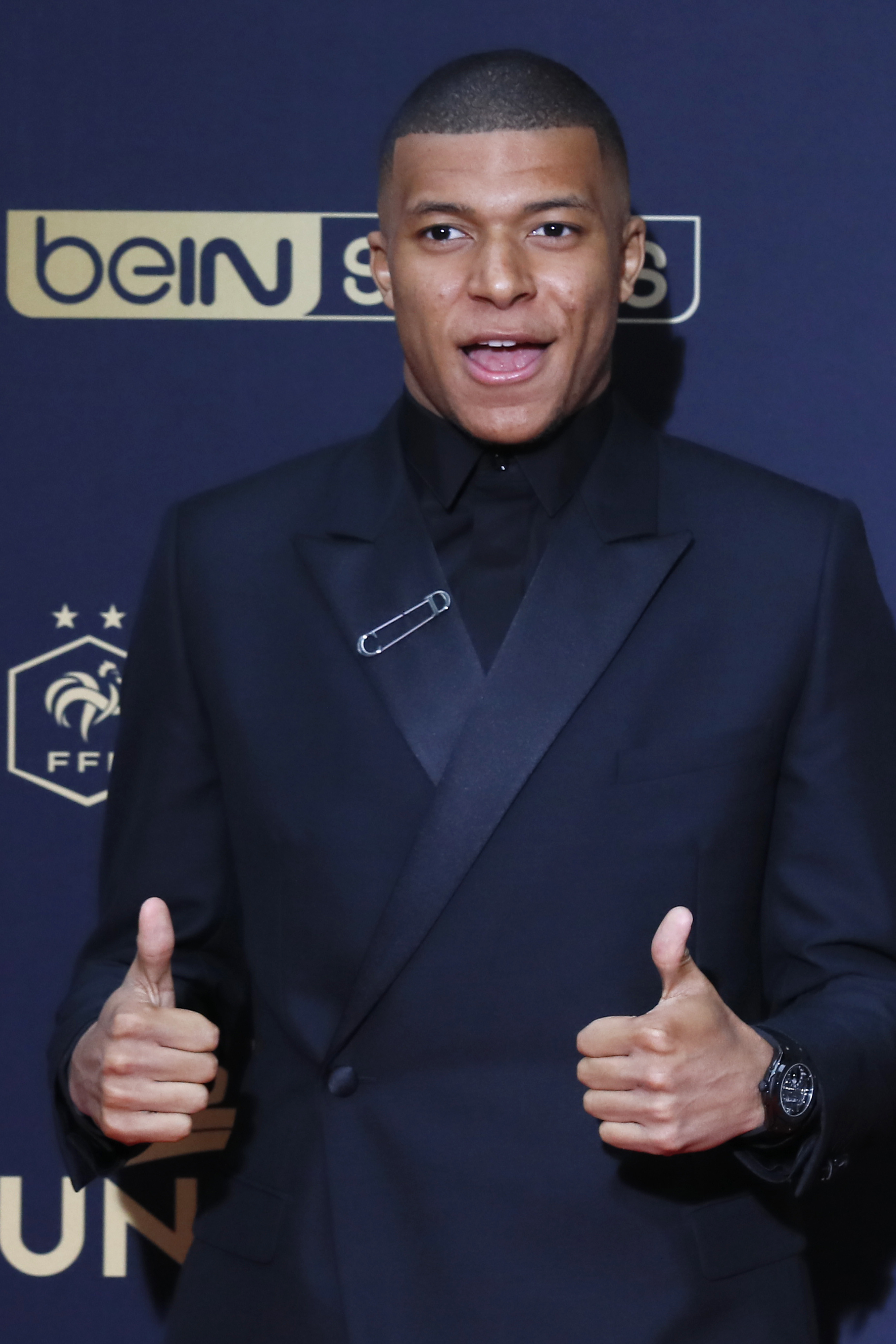 欧冠前瞻：国米本赛季强强战不利，利物浦深陷萨拉赫争议