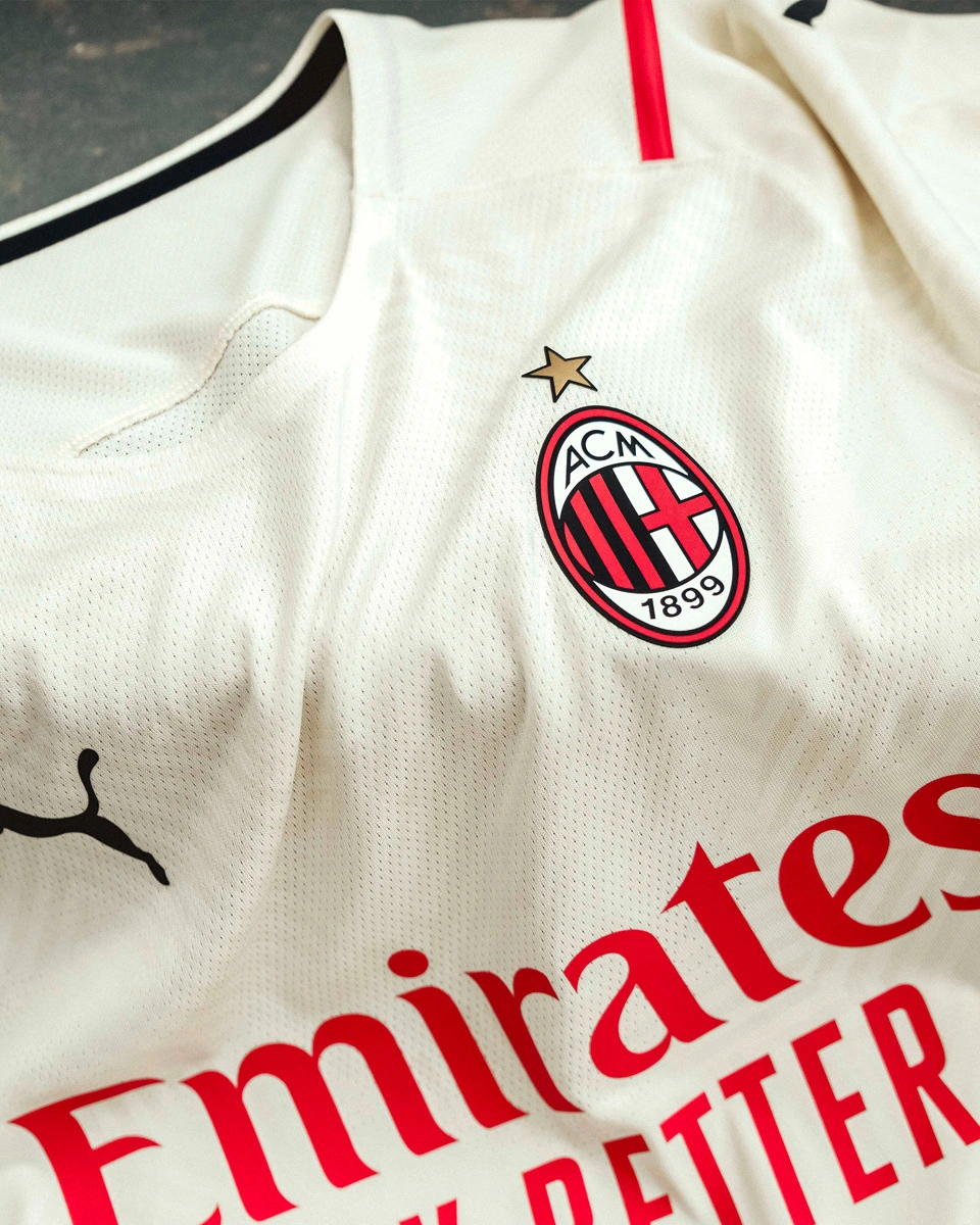 张志磊之后，又一位中国拳击人今天闪耀世界拳击舞台！